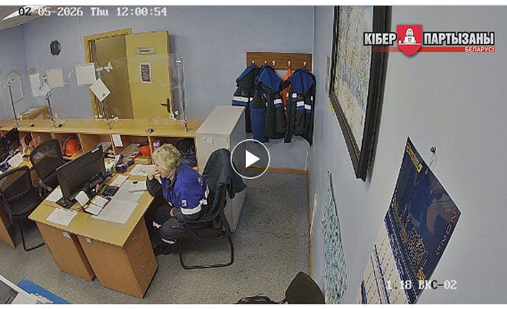 Security camera footage from the Khimvolokno facility